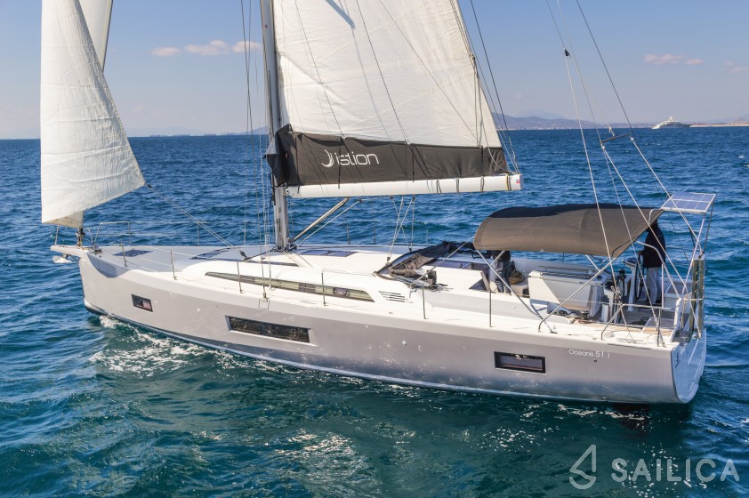 Oceanis 51.1 - Yacht Charter Sailica