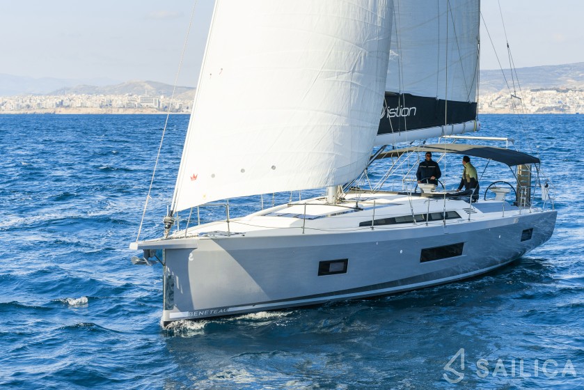 Oceanis 51.1 - Yacht Charter Sailica