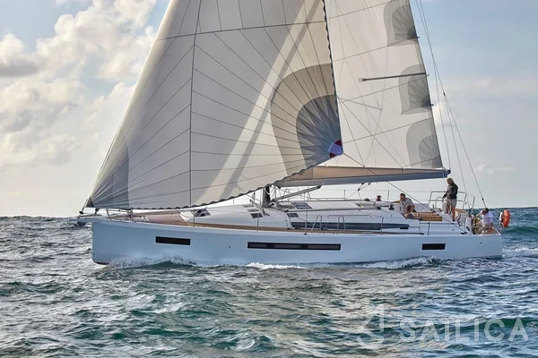 Sun Odyssey 490 - Yacht Charter Sailica