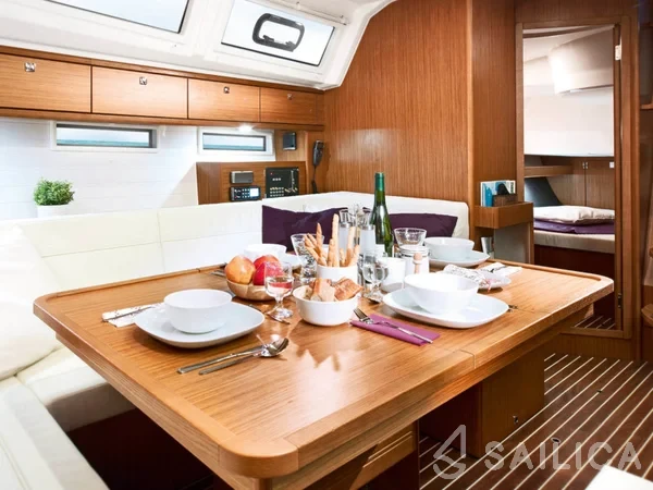 Bavaria 46 Cruiser - Yacht Charter Sailica