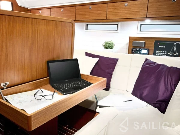 Bavaria 46 Cruiser - Yacht Charter Sailica