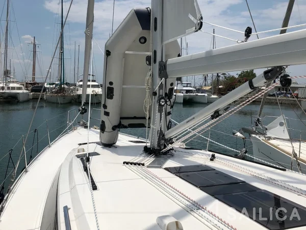 Bavaria 51 Cruiser - Yacht Charter Sailica