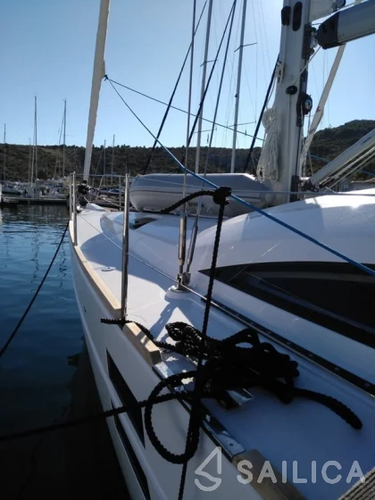 Elan Impression 45.1 - Yacht Charter Sailica