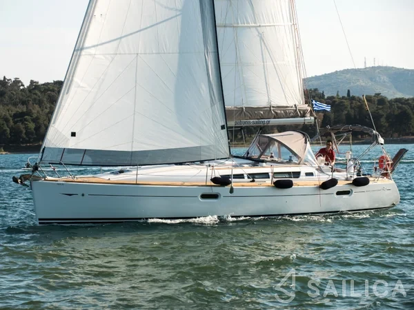 Sun Odyssey 42i - Yacht Charter Sailica