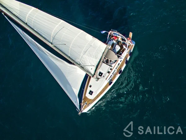 Sun Odyssey 42i - Yacht Charter Sailica