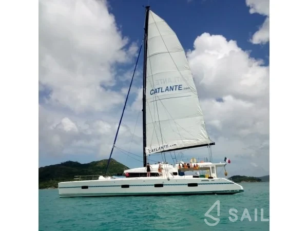 Catalante 720 - Yacht Charter Sailica