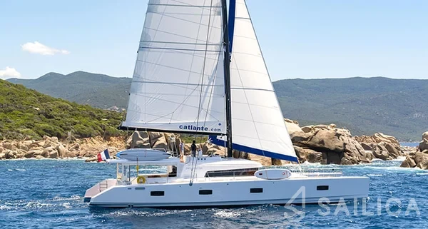 Catalante 720 - Yacht Charter Sailica