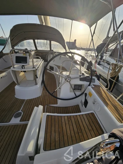 Sun Odyssey 44i - Yacht Charter Sailica