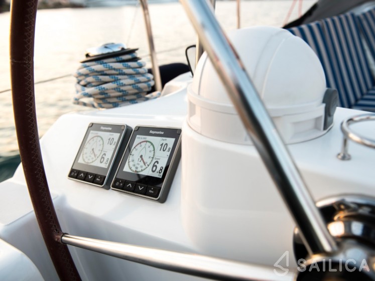 Sun Odyssey 44i - Yacht Charter Sailica