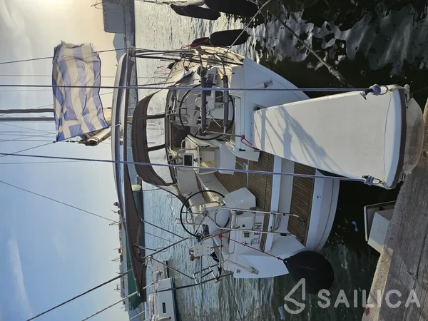 Sun Odyssey 44i - Yacht Charter Sailica