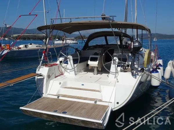 Bavaria 46 Cruiser - Yacht Charter Sailica