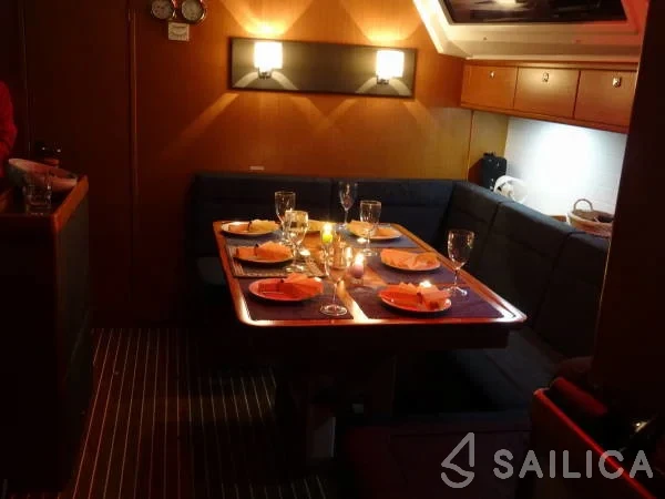 Bavaria 46 Cruiser - Yacht Charter Sailica