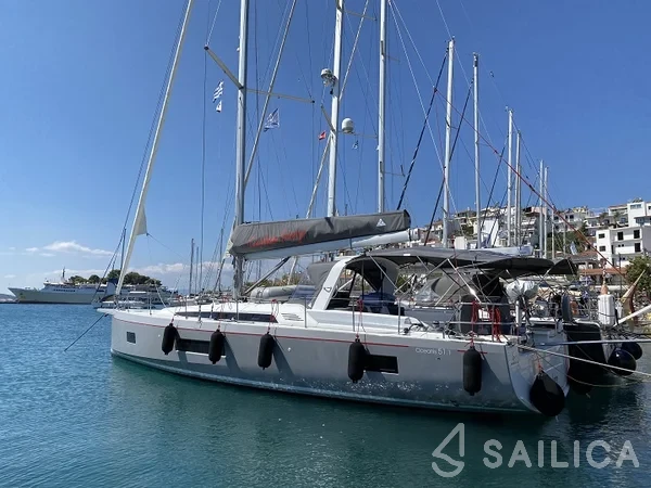 Oceanis 51.1 - Yacht Charter Sailica