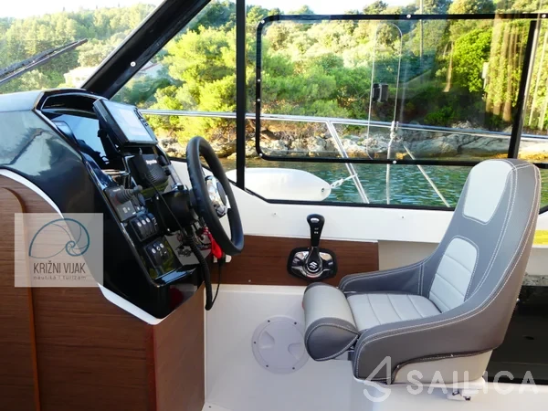 Merry Fisher 795 - Yacht Charter Sailica