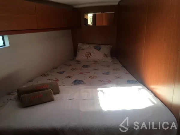 Bavaria 46 Cruiser - Yacht Charter Sailica