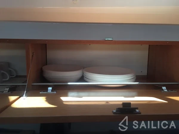 Bavaria 46 Cruiser - Yacht Charter Sailica