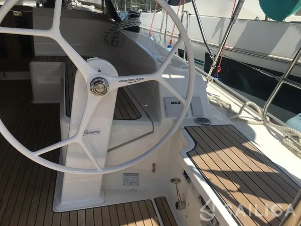 Bavaria 46 Cruiser - Yacht Charter Sailica