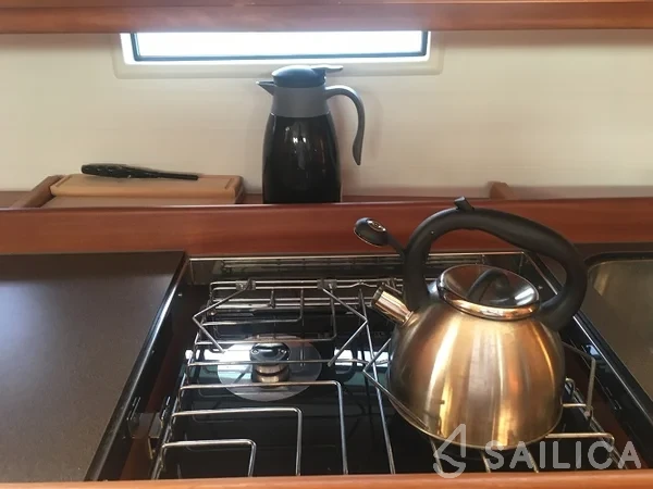 Bavaria 46 Cruiser - Yacht Charter Sailica