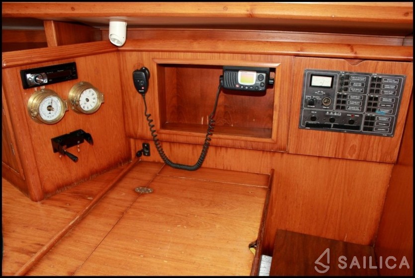 Sun Odyssey 34 - Yacht Charter Sailica