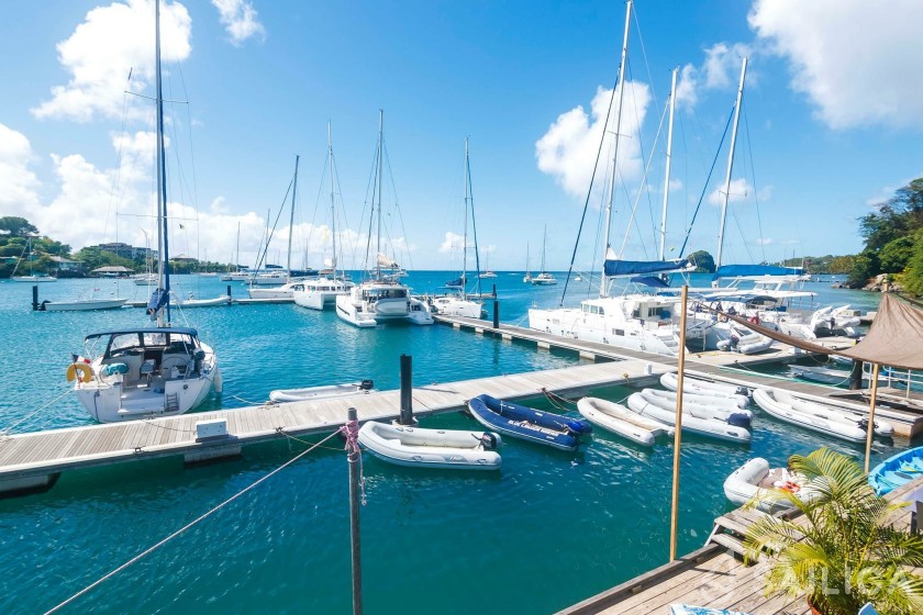 Sun Odyssey 34 - Yacht Charter Sailica