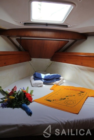 Sun Odyssey 34 - Yacht Charter Sailica