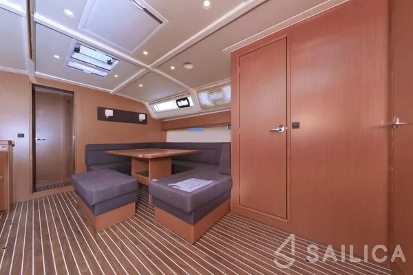 Bavaria 51 Cruiser - Yacht Charter Sailica