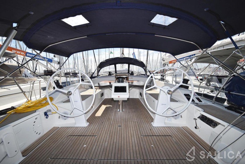 Bavaria 51 Cruiser - Yacht Charter Sailica