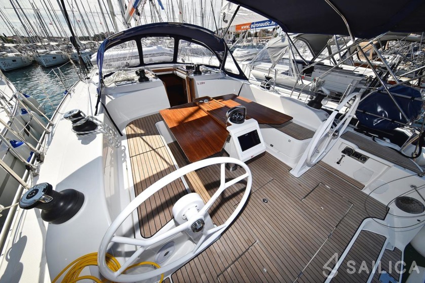 Bavaria 51 Cruiser - Yacht Charter Sailica