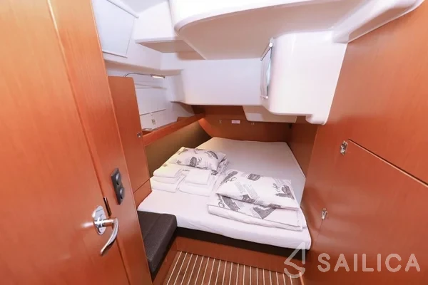 Bavaria 51 Cruiser - Yacht Charter Sailica