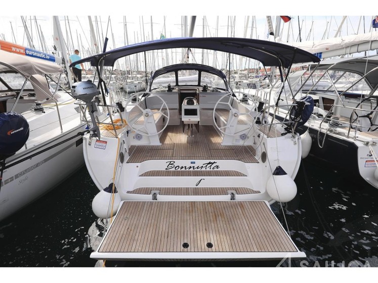 Bavaria 51 Cruiser - Yacht Charter Sailica