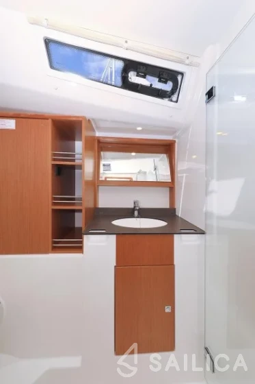 Bavaria 51 Cruiser - Yacht Charter Sailica