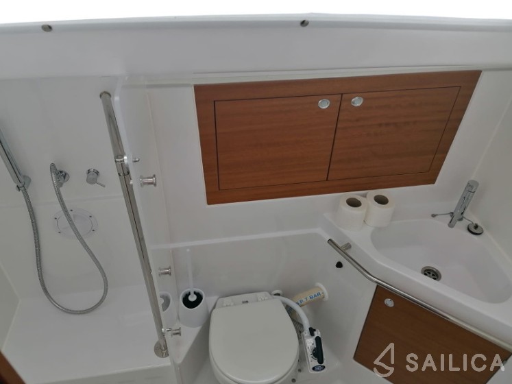 Elan Impression 45.1 - Yacht Charter Sailica