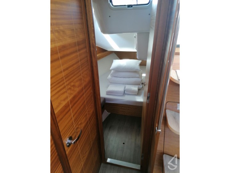 Elan Impression 45.1 - Yacht Charter Sailica