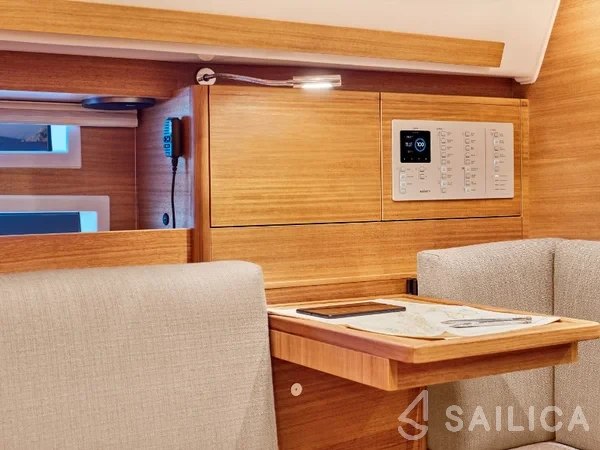 Elan 40.1 - Yacht Charter Sailica