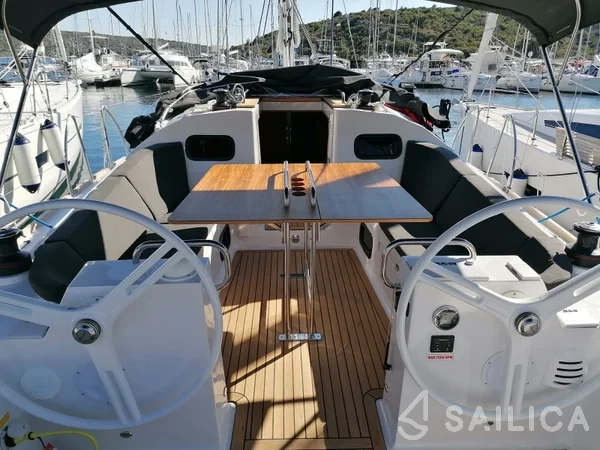 Elan 40.1 - Yacht Charter Sailica