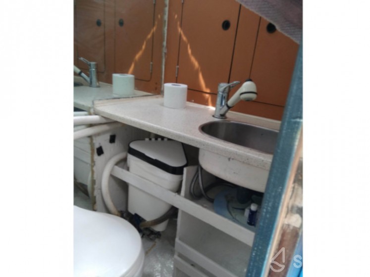 Jeanneau 41 - Yacht Charter Sailica