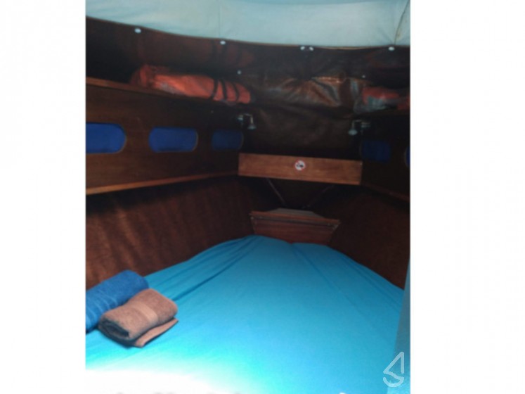 Jeanneau 41 - Yacht Charter Sailica