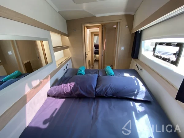 Lucia 40 - Yacht Charter Sailica