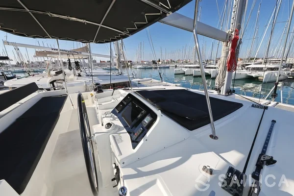 Lagoon 450 - Yacht Charter Sailica