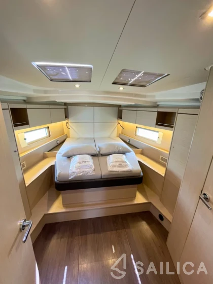 Oceanis 46.1 - Yacht Charter Sailica