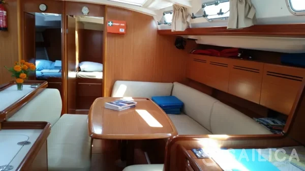Cyclades 50.5 - Yacht Charter Sailica