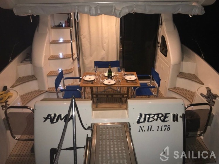 Azimut 46 - Yacht Charter Sailica