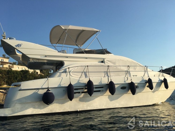 Azimut 46 - Yacht Charter Sailica