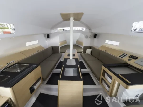 Pogo 30 - Yacht Charter Sailica
