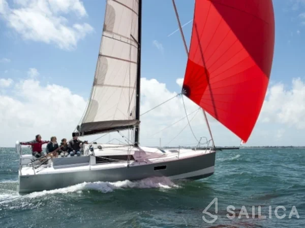 Pogo 30 - Yacht Charter Sailica