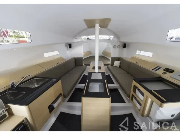 Pogo 30 - Yacht Charter Sailica
