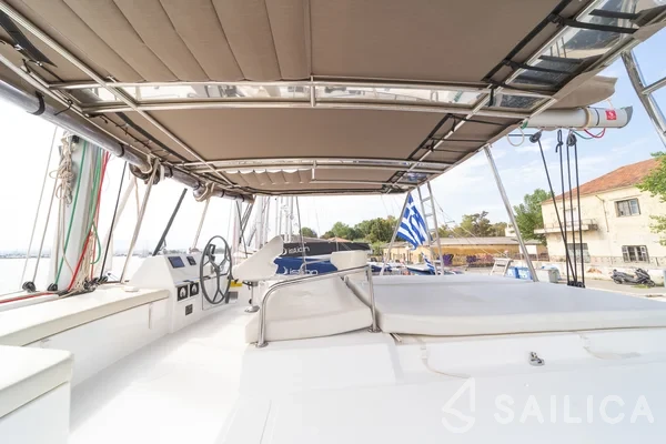 Bali 4.3 - Yacht Charter Sailica