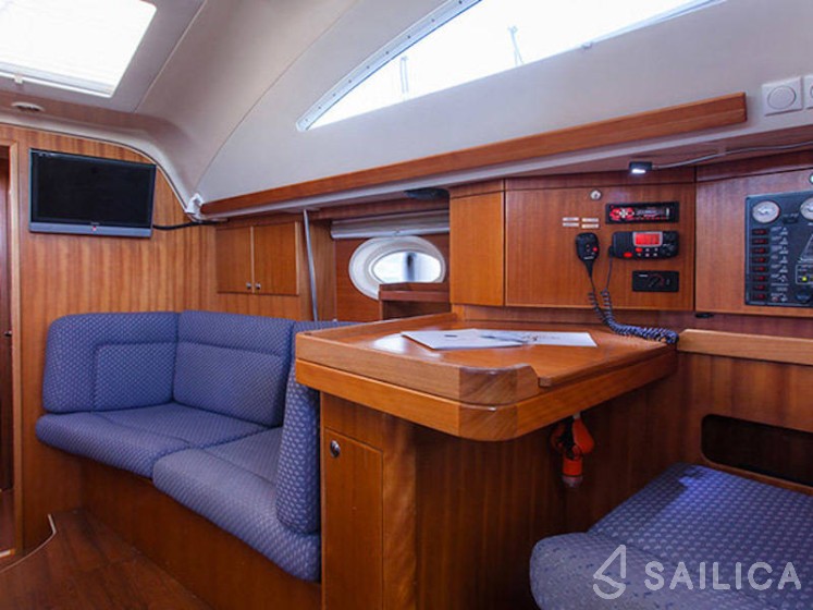 Elan 434 Impression - Yacht Charter Sailica