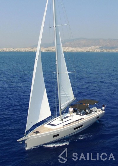 Oceanis 51.1 - Yacht Charter Sailica