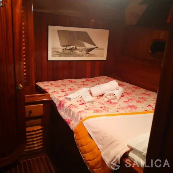 Gulet - Yacht Charter Sailica
